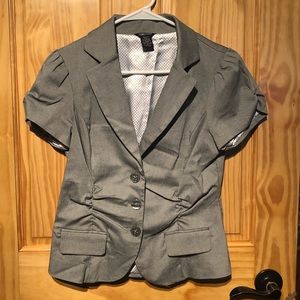 Business short sleeve blazer!